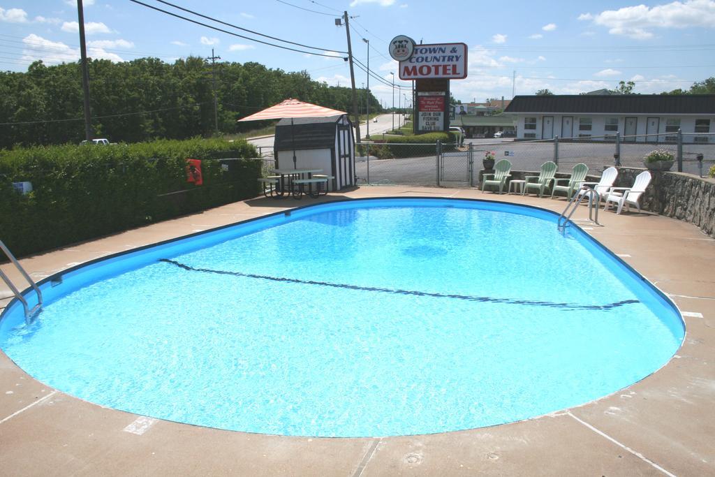 Lake Lighthouse Inn Osage Beach Esterno foto